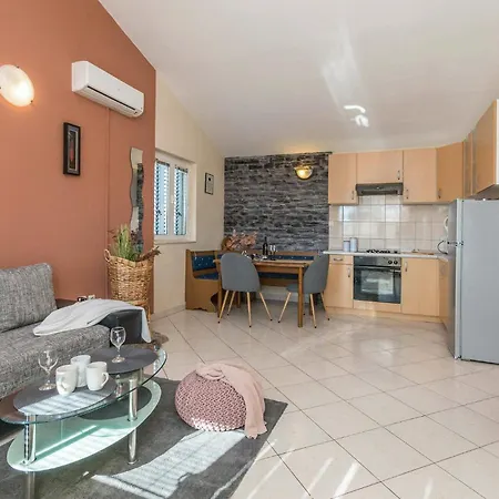 Appartement Amazing In Biograd Na Moru